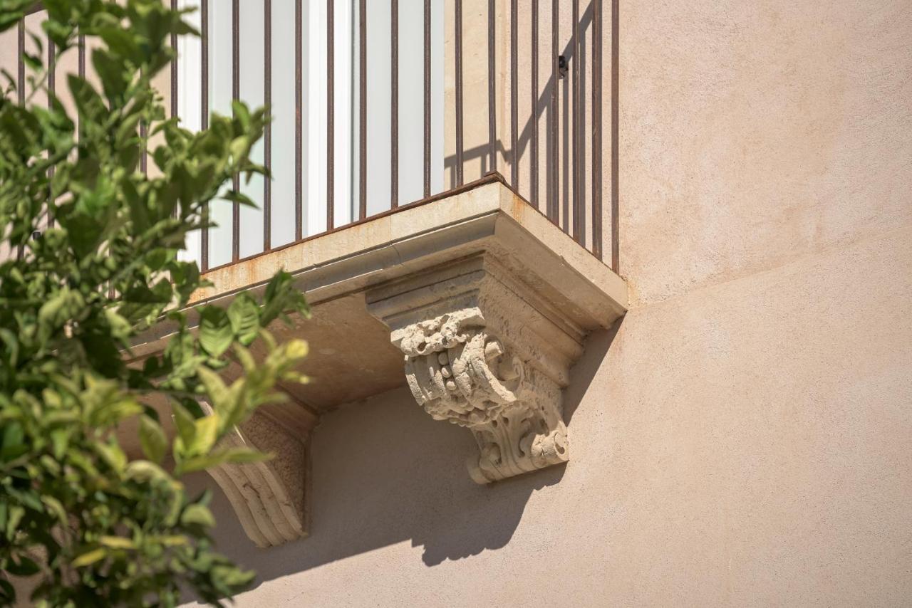 Casa Ruiz Suites Noto Eksteriør bilde